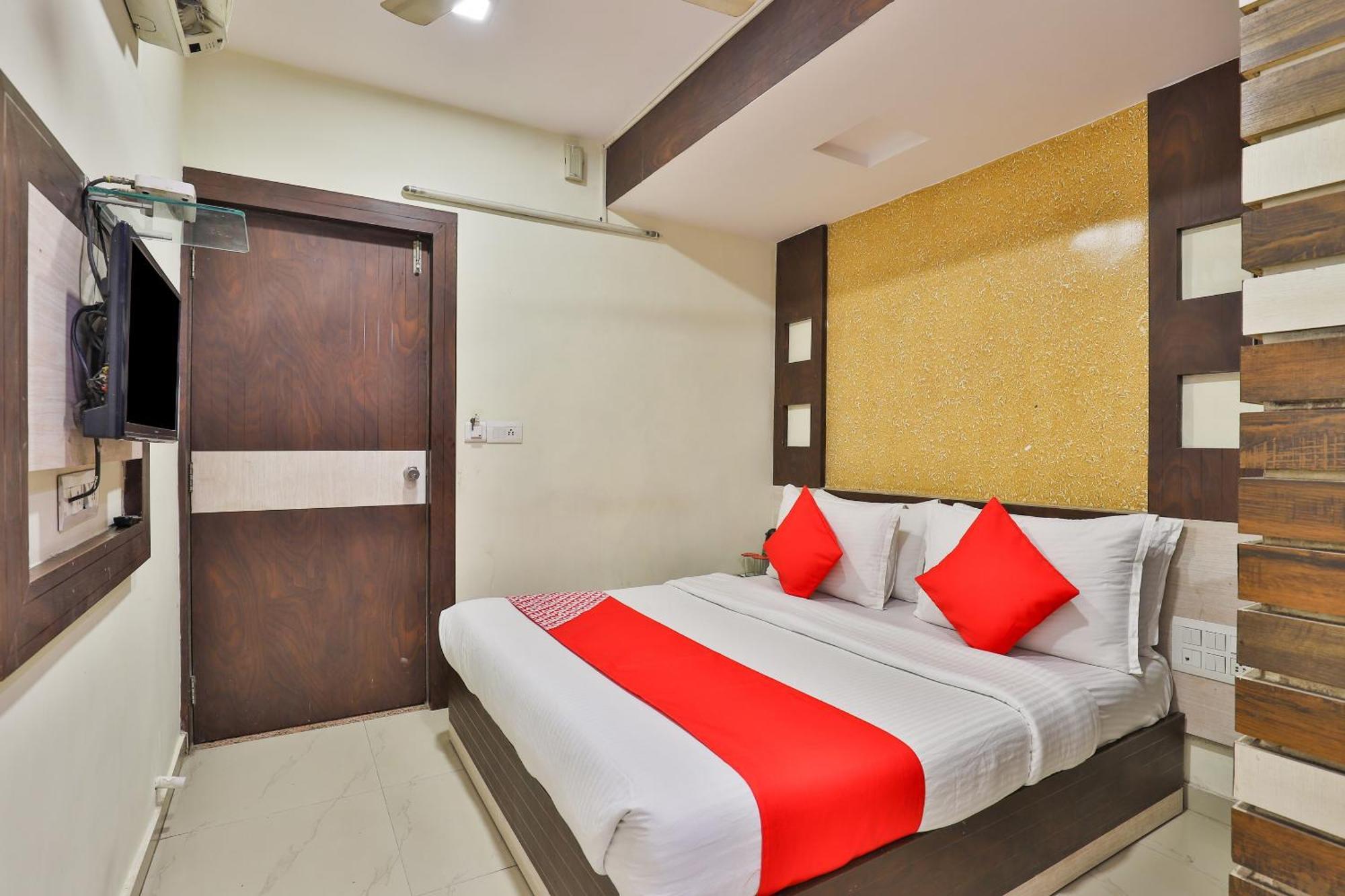 Hotel O Sri Balaji Residency Ahmedabad Luaran gambar