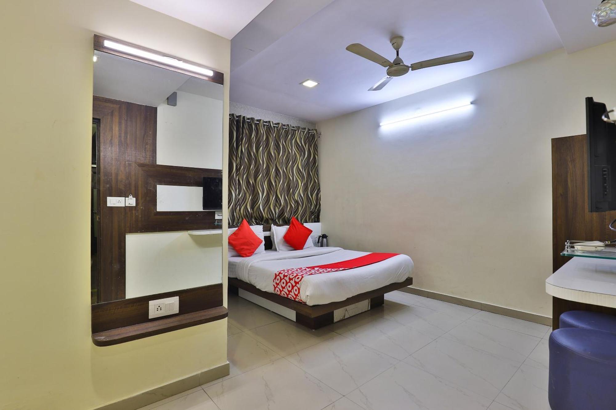 Hotel O Sri Balaji Residency Ahmedabad Luaran gambar
